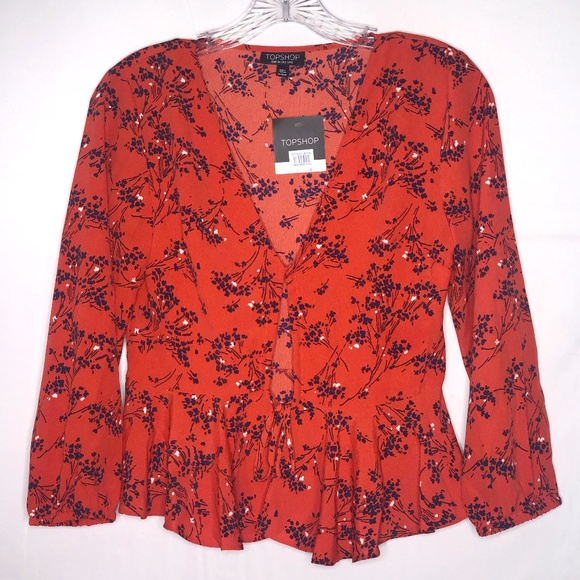 Topshop Tops - Topshop Floral Print Keyhole Betty Top NWT